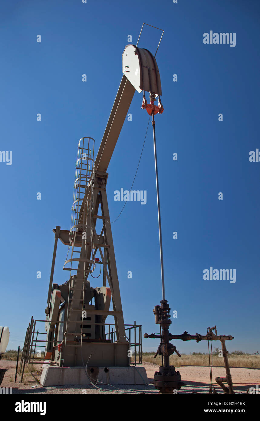 Carlsbad, New Mexico Oil well Stock Photo Alamy