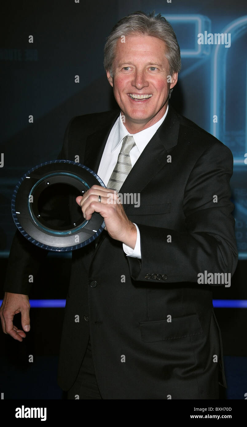 BRUCE BOXLEITNER TRON LEGACY WORLD PREMIERE HOLLYWOOD LOS ANGELES