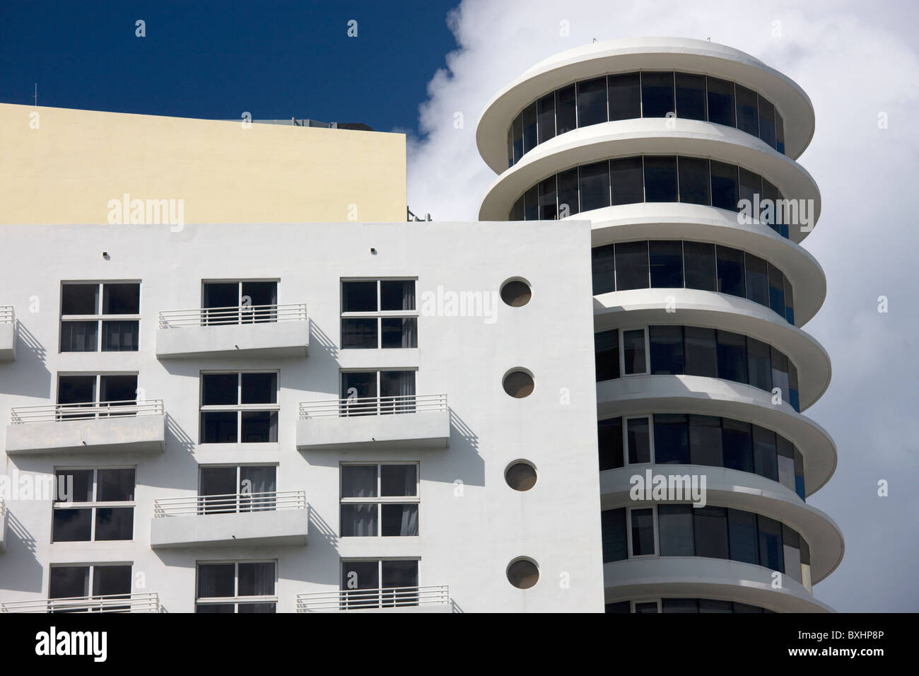 1920s art deco hotel hi-res stock photography and images - Alamy