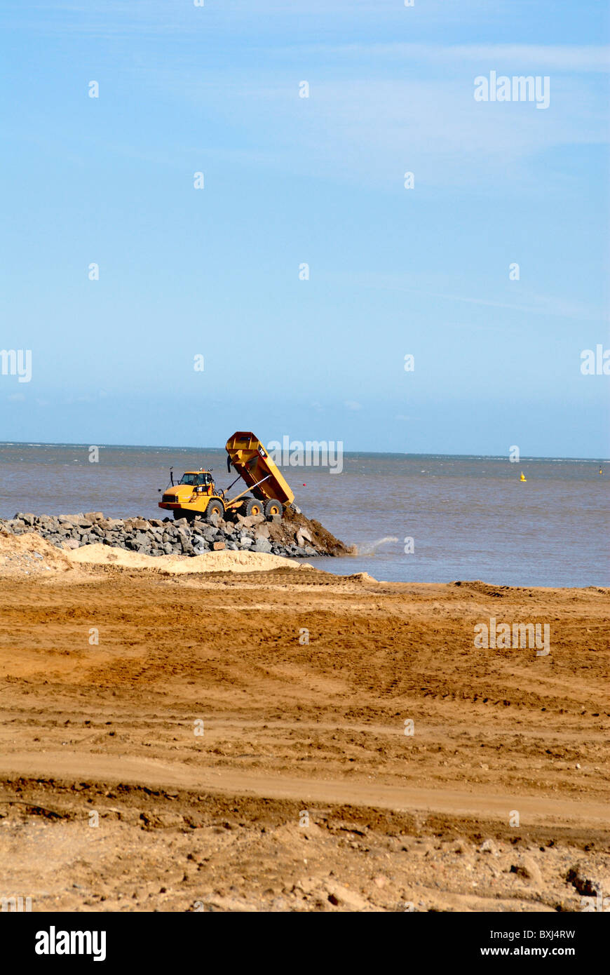 Dumping rocks hi-res stock photography and images - Alamy