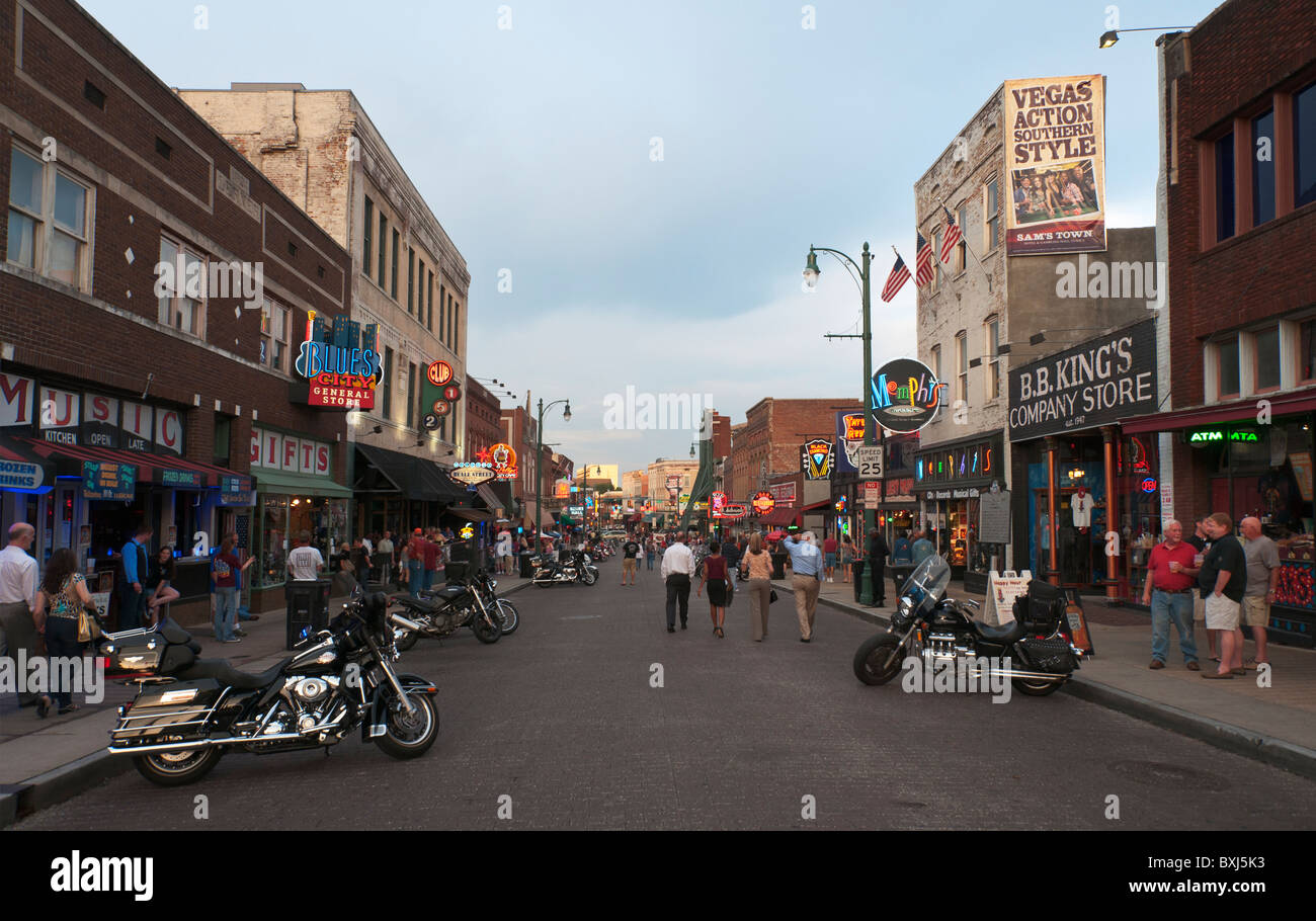 Beale Street, shops, bars, restaurants, evening Stock Photo - Alamy