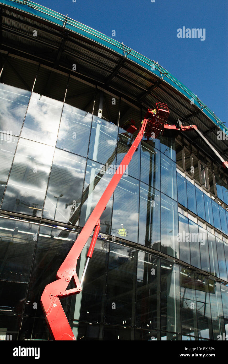 Large mobile crane uk hires stock photography and images Alamy