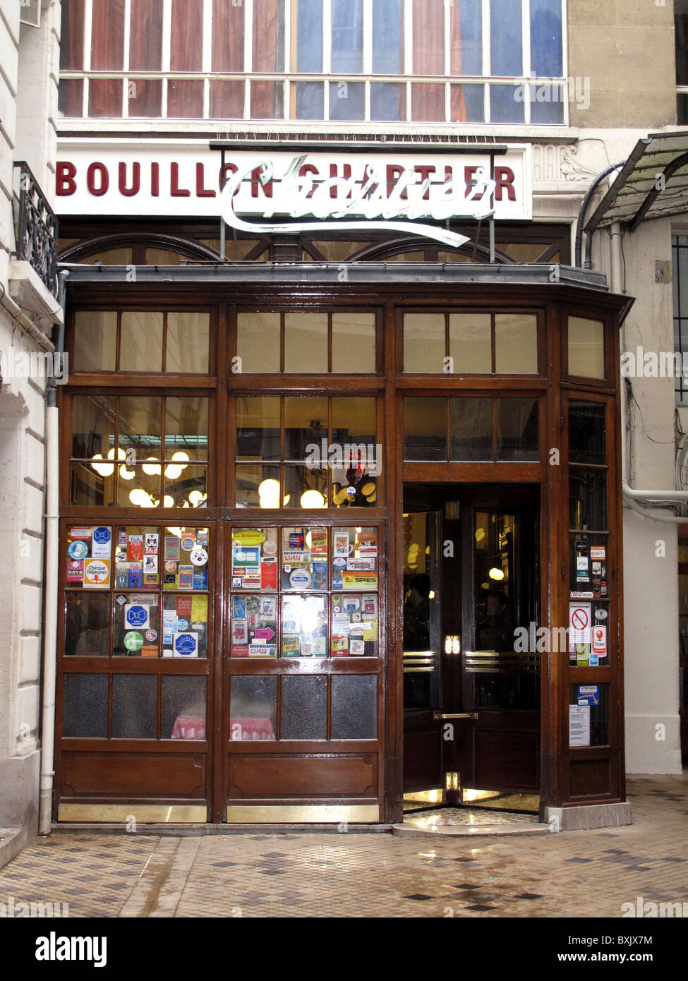 Bouillon chartier restaurant paris hires stock photography and images