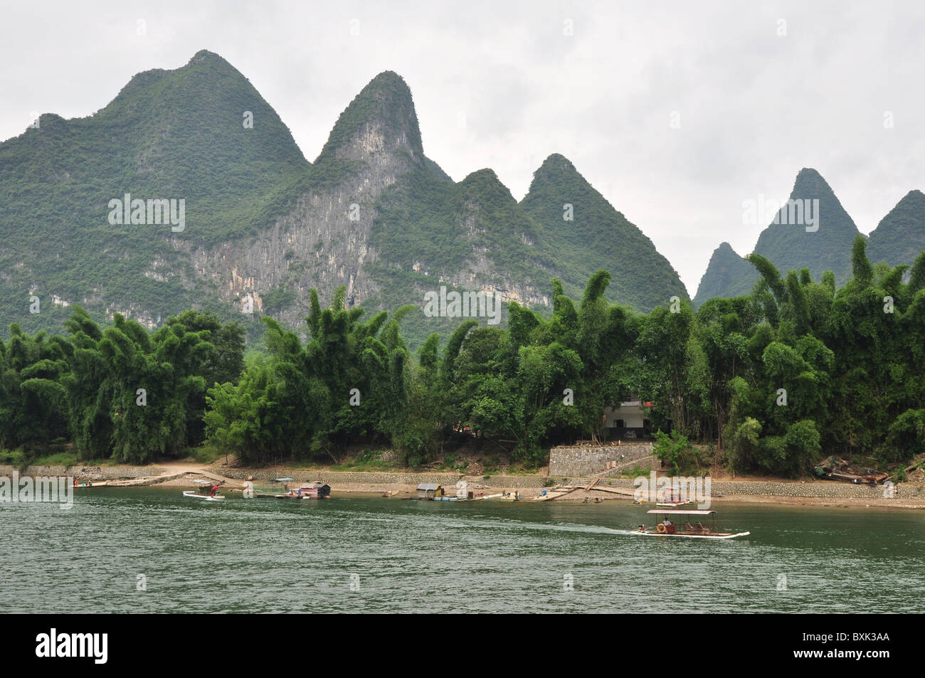 Li River, Limestone Peaks, Guilin area, Southern China Stock Photo - Alamy