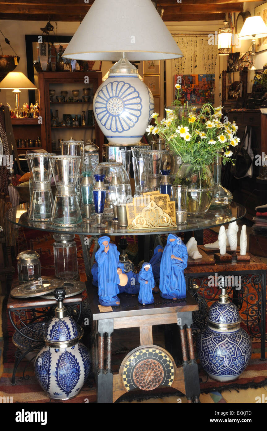 Lamps and vases for sale in L'Orientaliste on rue de la Liberte in the Gueliz area of Marrakech Stock Photo