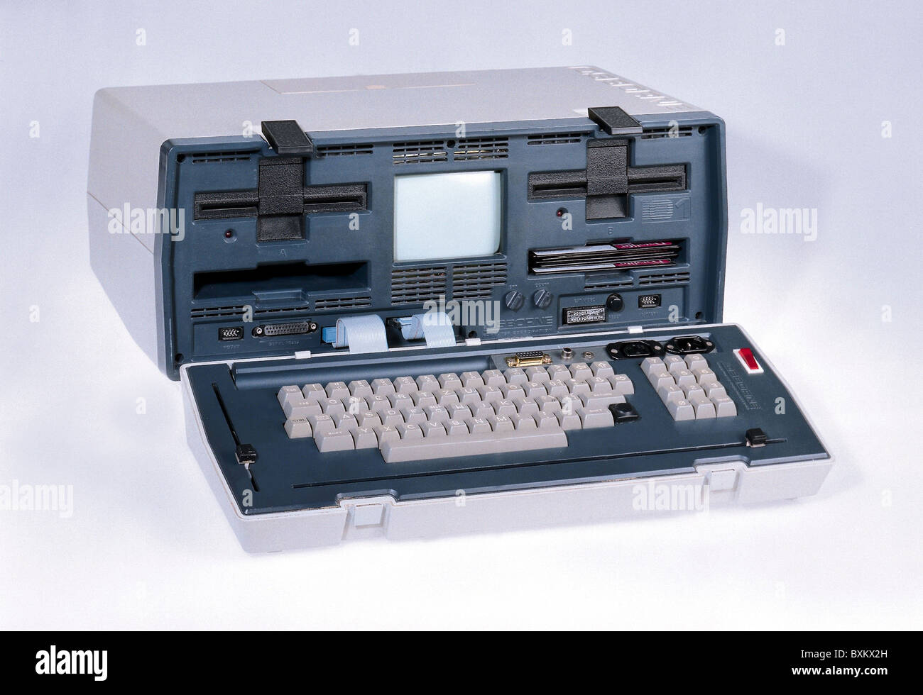 computing / electronics, computer, notebook, Osborne-1, first portable personal computer, USA, 1981, Additional-Rights-Clearences-Not Available Stock Photo