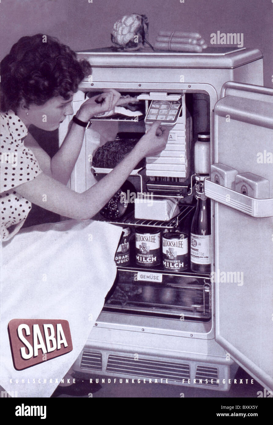 household, kitchen and kitchenware, SABA refrigerator, woman opens fridge, Germany, 1954, Additional-Rights-Clearences-Not Available Stock Photo