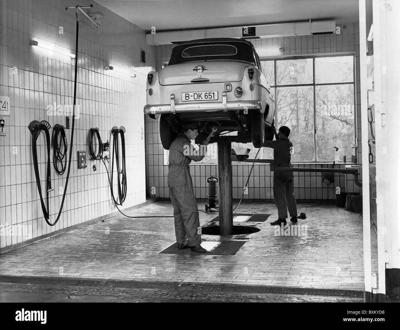 transport / transportation, cars, maintenance, car repair service, West