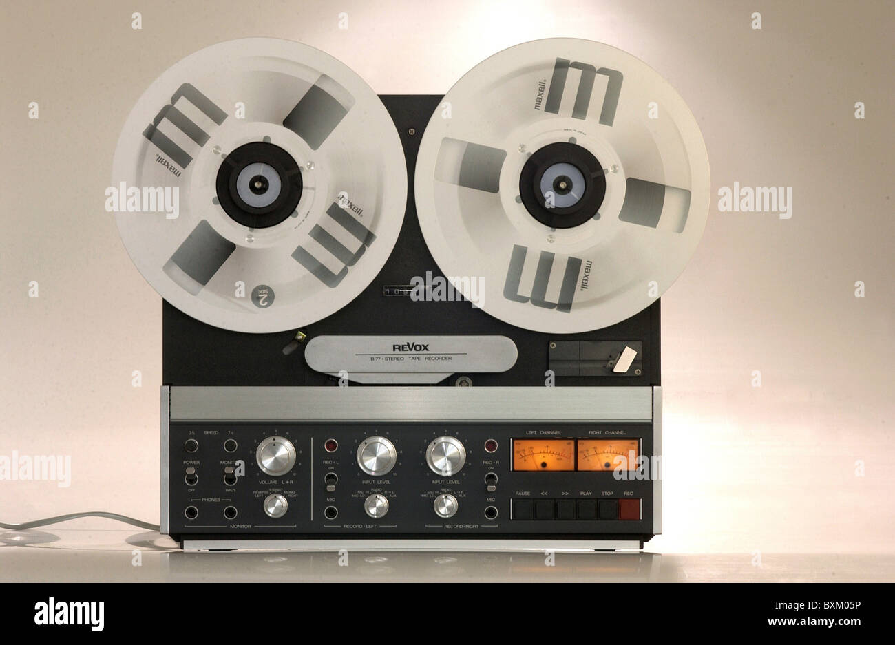 technics, tape recorder, Revox B77, made by Willi Studer AG, Regensdorf-Zurich, Switzerland, 1978, tape recorders, 1970s, 70s, 20th century, historic, historical, technic, electronics, magnetic tapes, Maxell tapes, weight: 17 kilogram, recording device, devices, audio, Additional-Rights-Clearences-Not Available Stock Photo