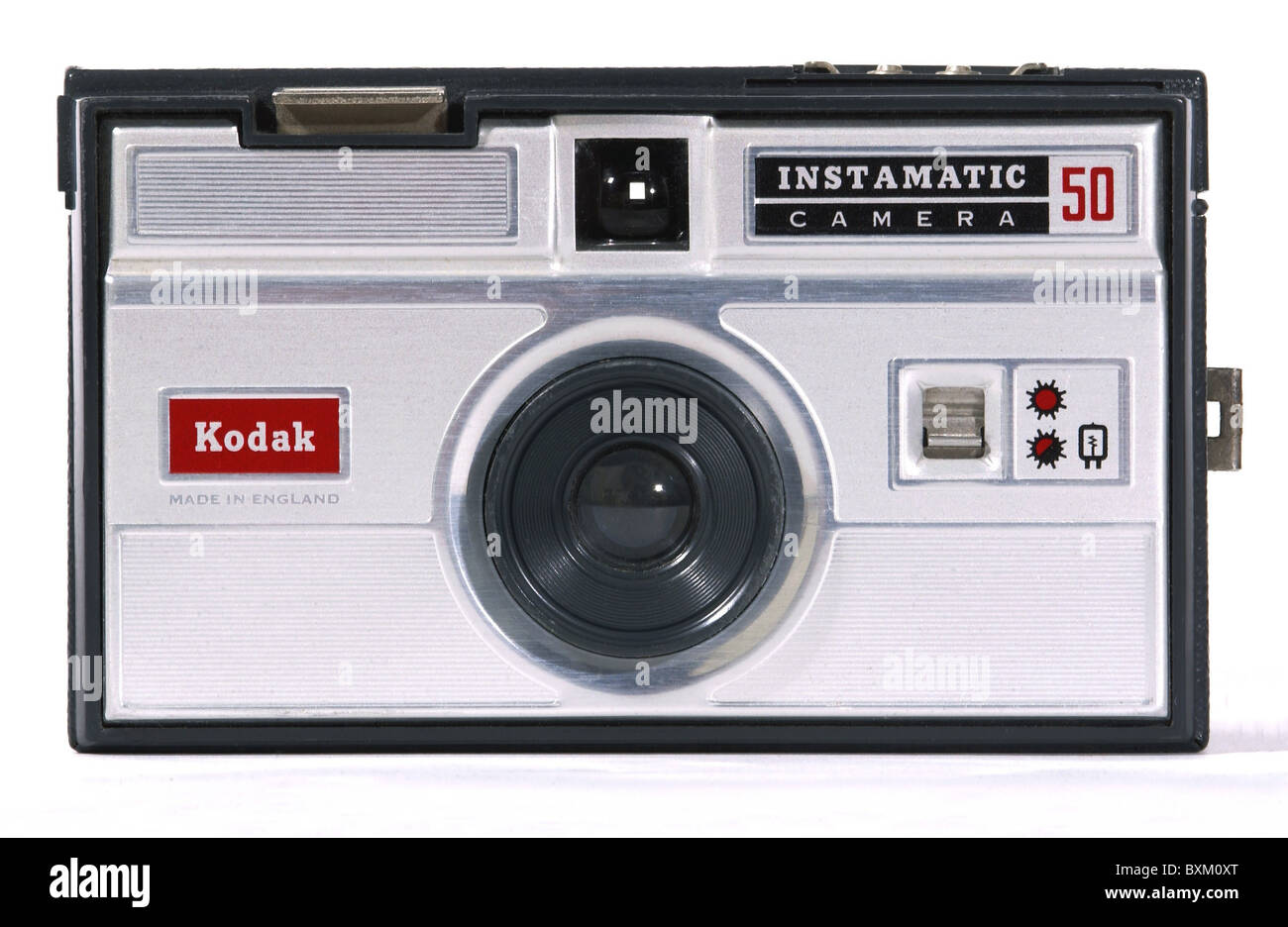 photography, cameras, Kodak Instamatic 50, produced from 1963 until 1966, Made in England, 1960s, 60s, 20th century, historic, historical, camera, cam, cameras, lens, objective, lenses, objectives aperture 11, 43 mm, focal length, shutter time: 1/40 and 1/90 for sun and clouds, 28 x 28 mm negative, 35mm film camera, cameras, aluminum, aluminium chassis, case, clipping, cut out, cut-out, cut-outs, Additional-Rights-Clearences-Not Available Stock Photo
