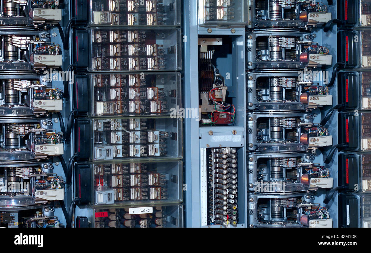 Telephone exchanges hires stock photography and images Alamy