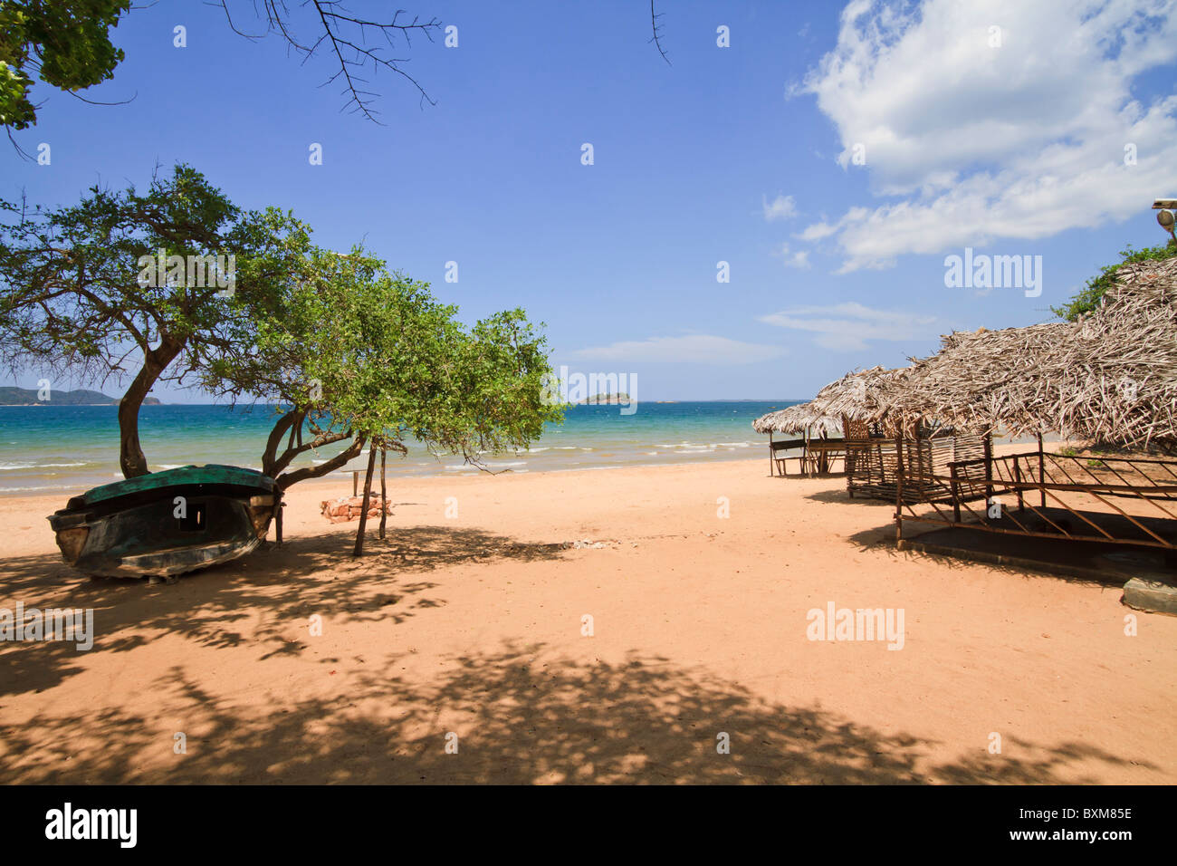 Tropical Beach Shack at Marble Beach, Trincomalee, Sri Lanka East Coast Stock Photo