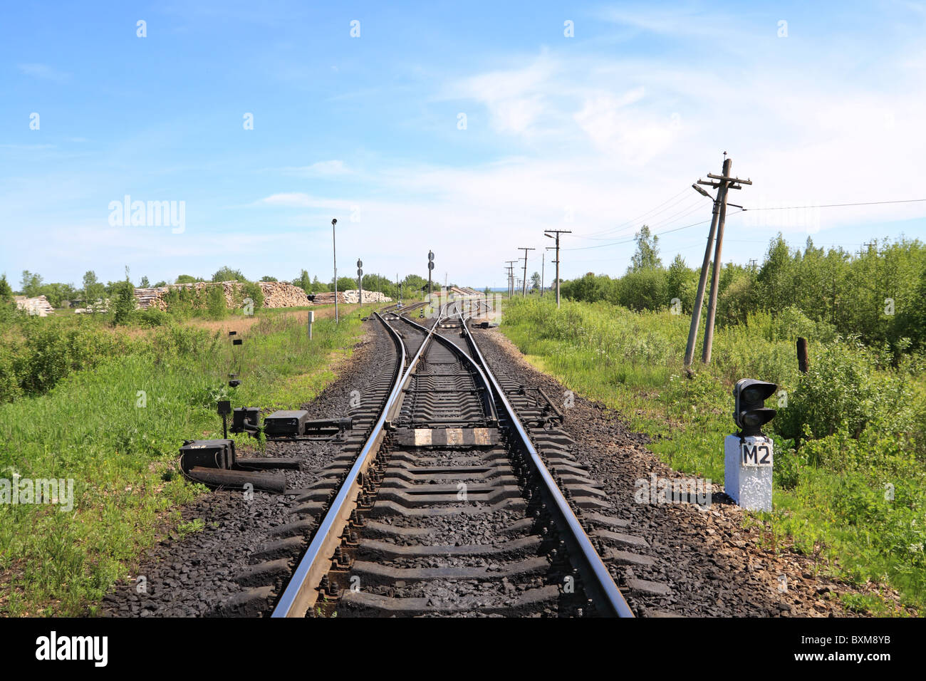 Merging railroad hi-res stock photography and images - Alamy