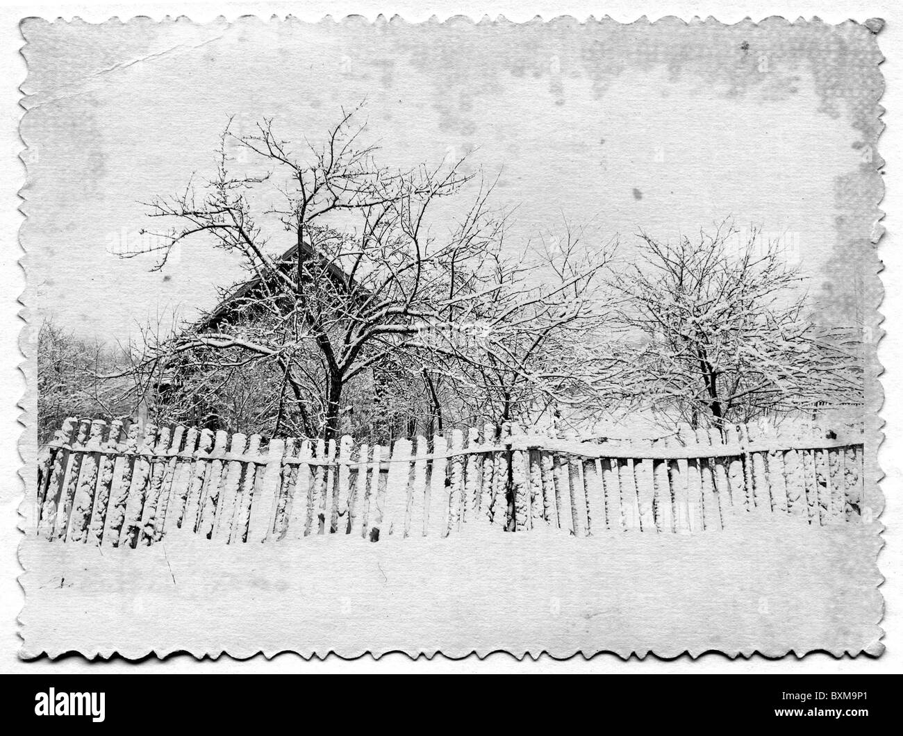 Torn down old house Black and White Stock Photos & Images - Alamy