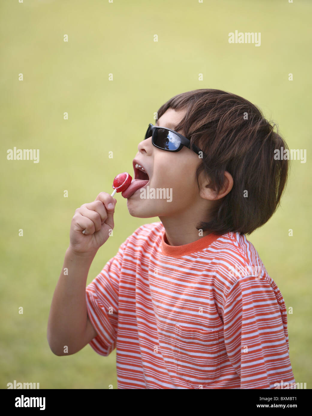 Hispanic teen boy with hi-res stock photography and images - Alamy