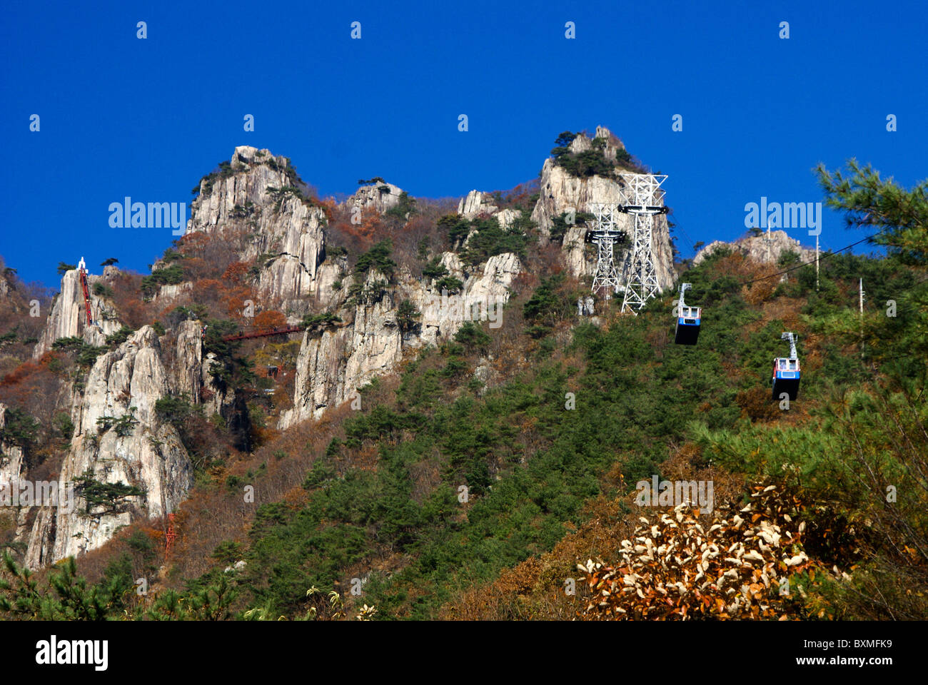 Aerial tramway in Daedunsan Provincial Park, JeollabukDo, South Korea