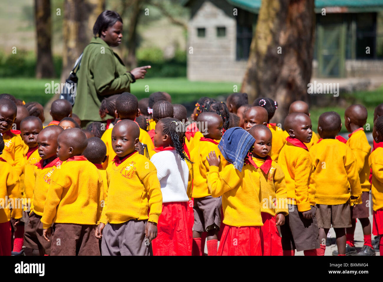 Class field trip school uniforms hi-res stock photography and images ...