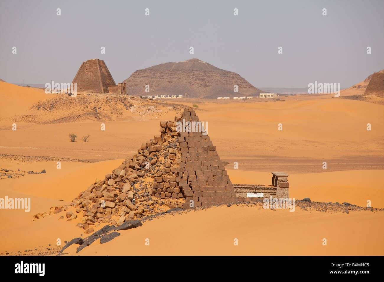 Pyramids in Nubian pharaohs and kings necropolis in Meroe ,Nubia, Sudan Stock Photo