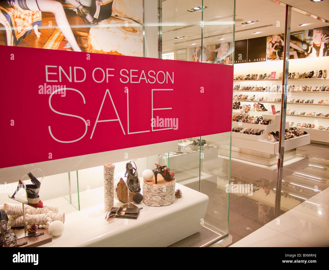 End shop shoe store