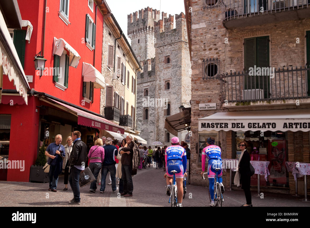 Family cycling lake garda hi res stock photography and images Alamy