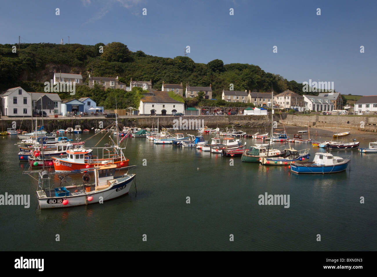 Porthleven fishing boats hires stock photography and images Alamy