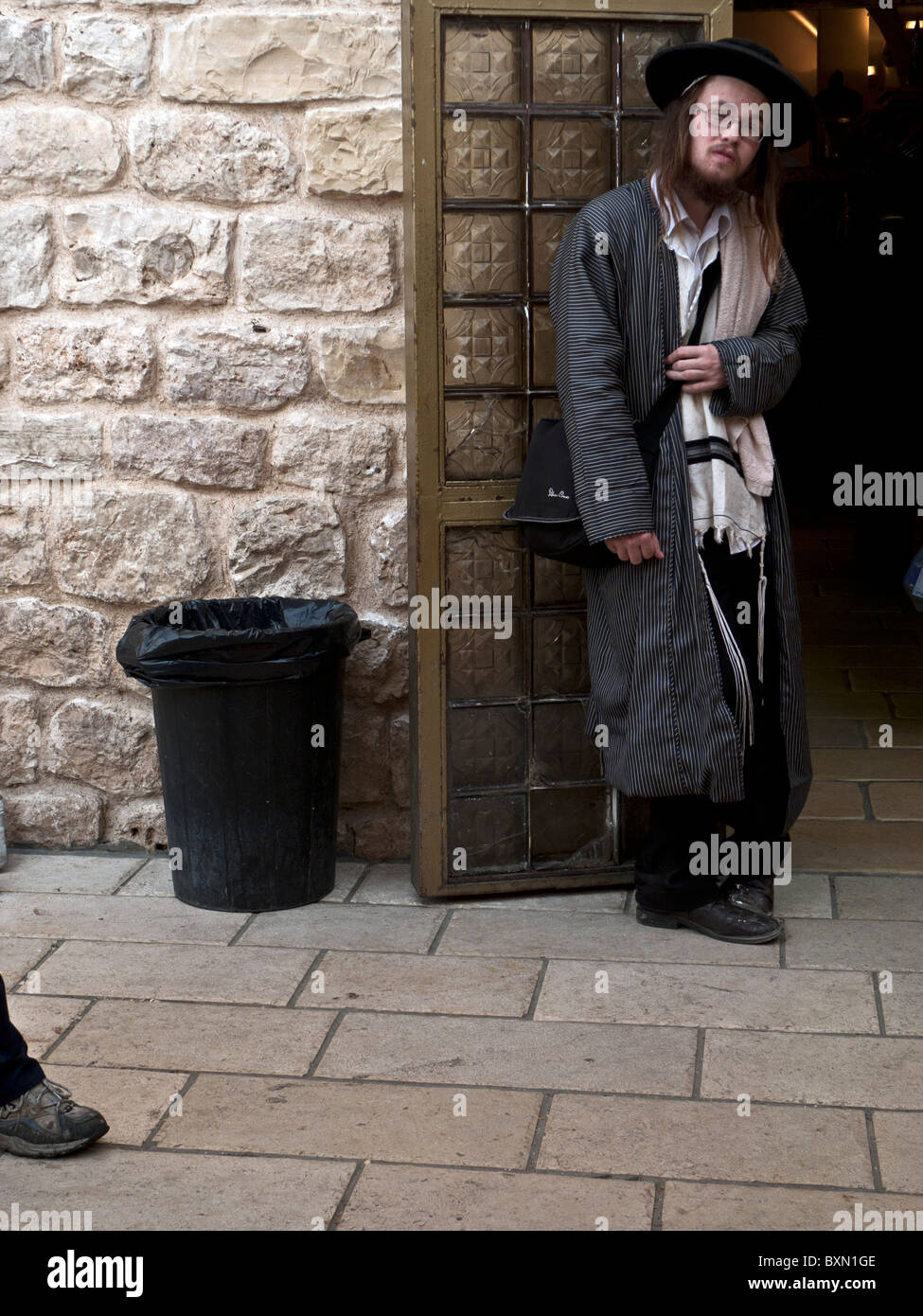 Meron Israel, Hassidic supplicant at the tomb of Rabbi Shimon Bar Yochai Stock Photo