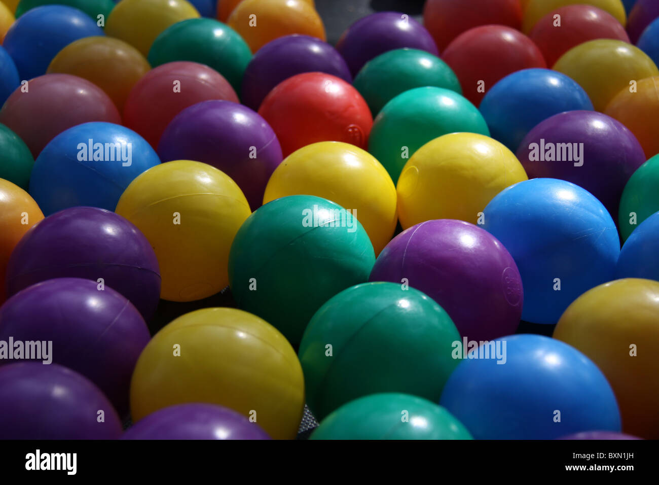 Color balls hi-res stock photography and images - Alamy
