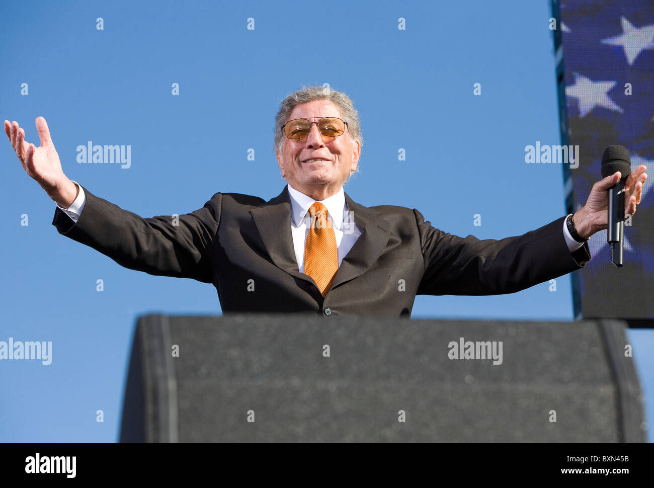 Tony Bennett performing at the Rally to Restore Sanity And/Or Fear. Stock Photo
