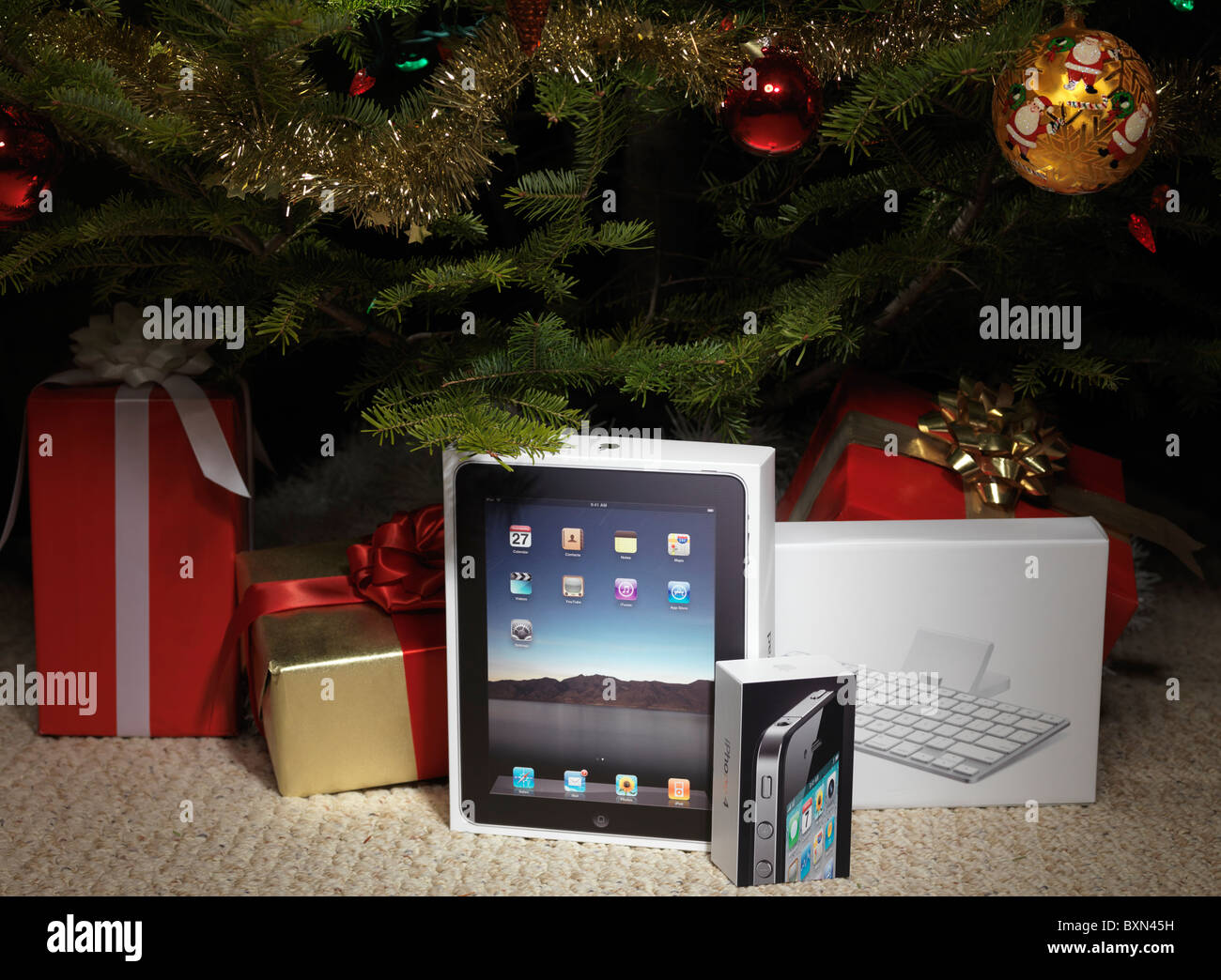 I pad christmas hi-res stock photography and images - Alamy