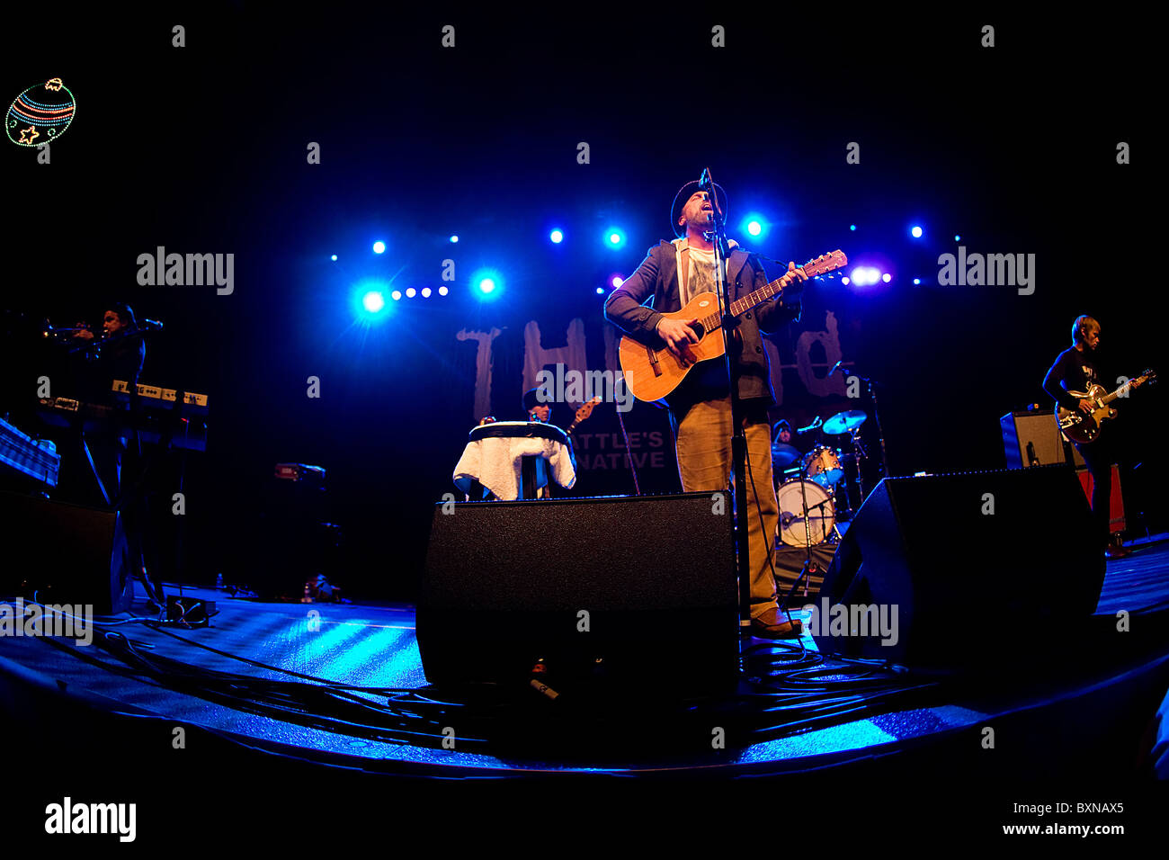 Rock band cake in concert hires stock photography and images Alamy