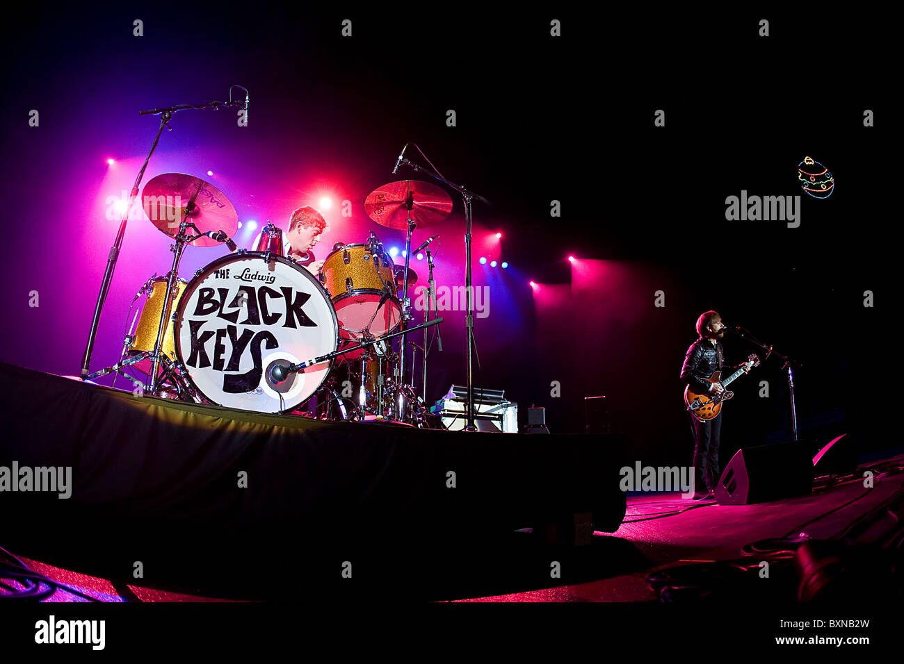 American Blues and Rock band The Black Keys consisting of vocalist/guitarist Dan Auerbach and