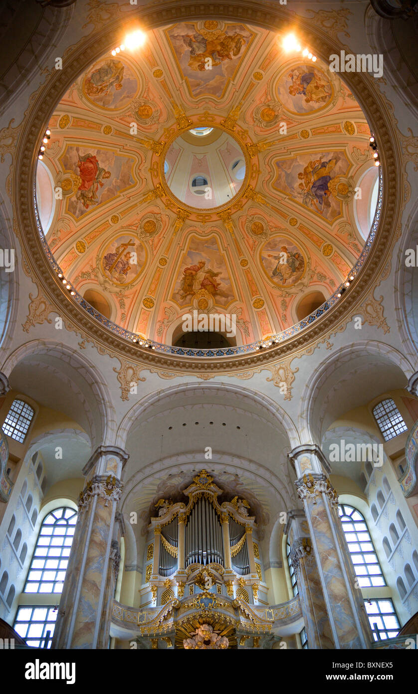 GERMANY, Saxony, Dresden, Interior of the restored Frauenkirche Church of Our Lady showing the central dome and organ Stock Photo