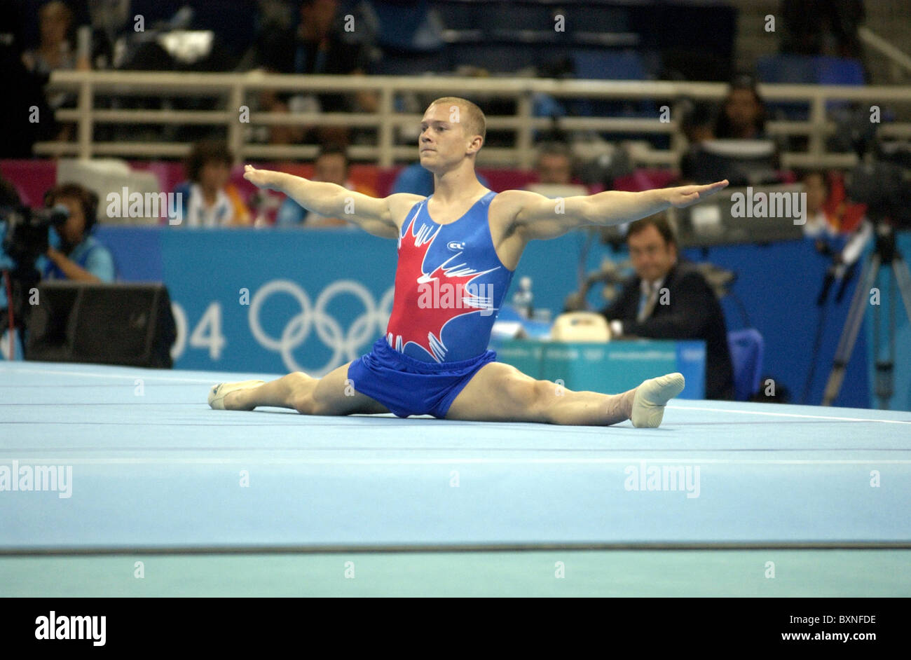 Olympic games 2004 artistic gymnastics hires stock photography and