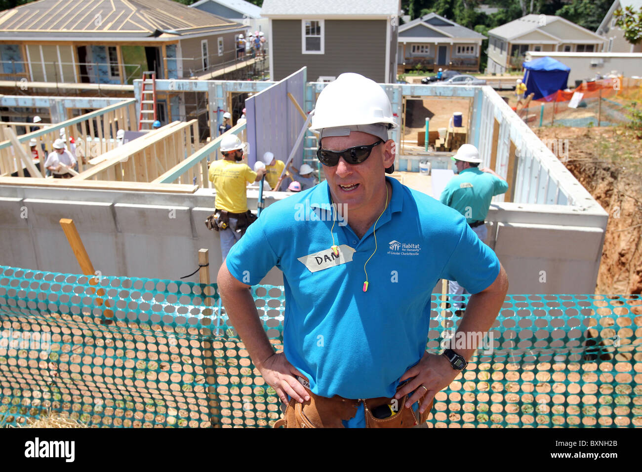 Habitat for humanity hi-res stock photography and images - Alamy