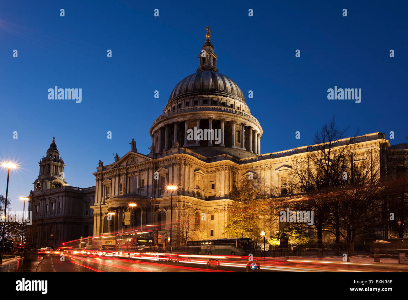 Dusk at St Paul's Cathedral, London, Uk Stock Photo
