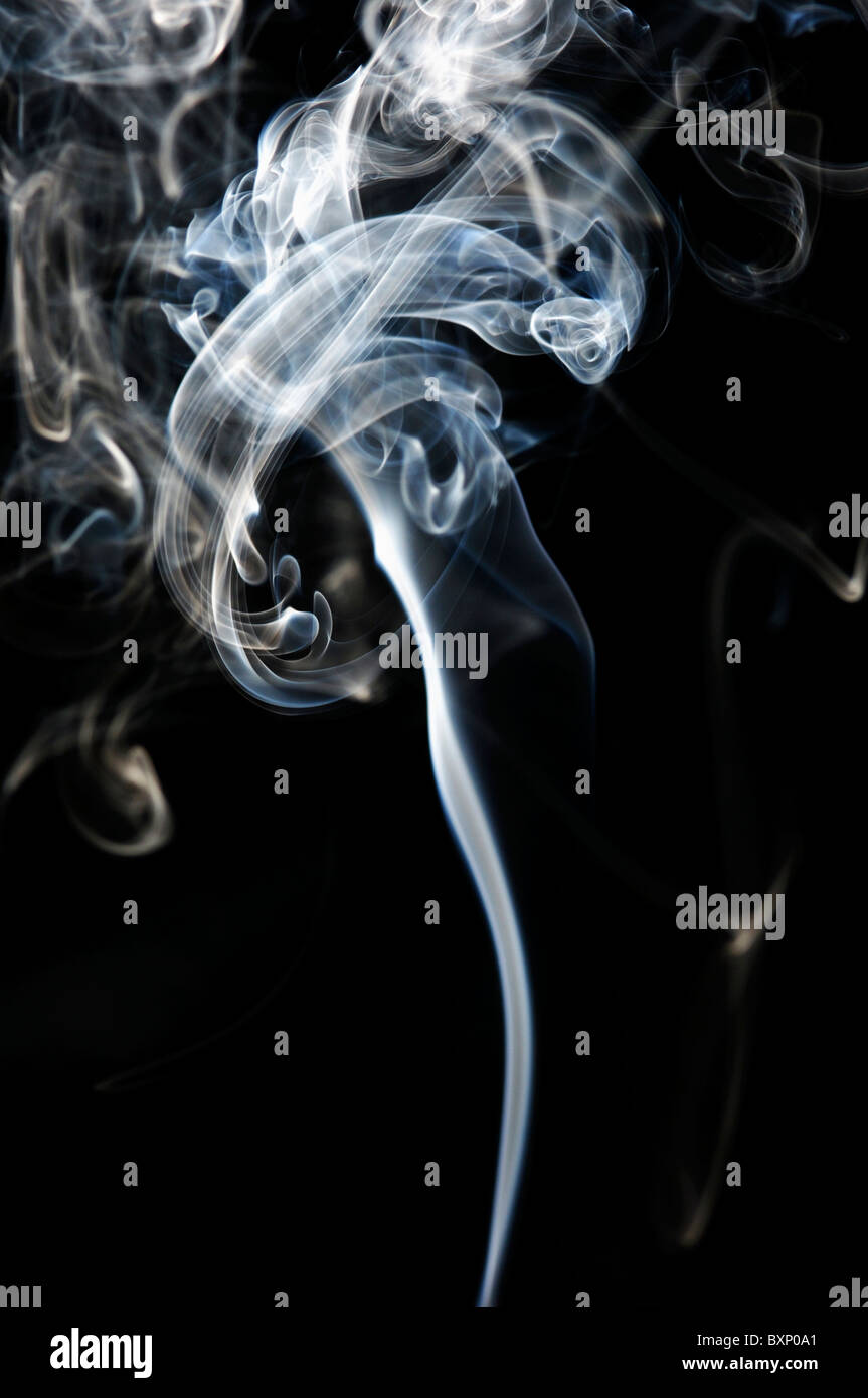 Smoke cigarette hires stock photography and images Alamy