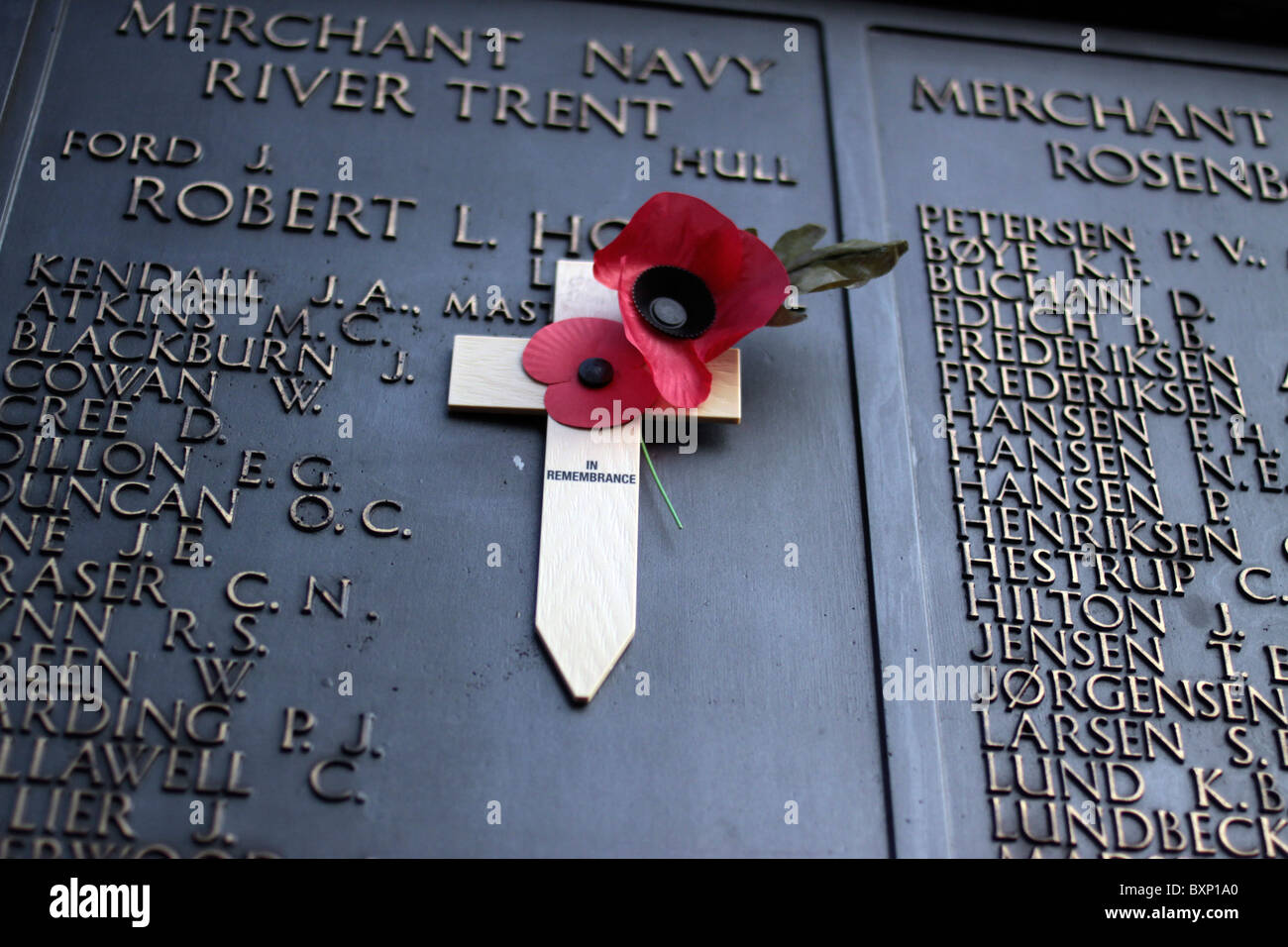 Tribute left at Tower Hill Memorial in London for Remembrance Sunday Stock Photo