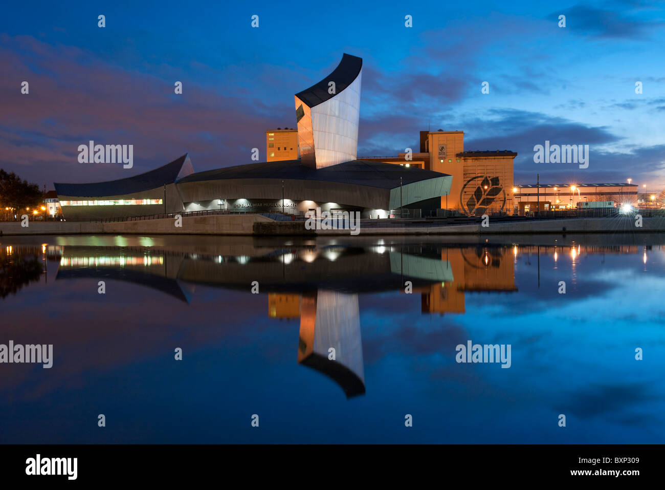 The Imperial War Museum Salford Quays Manchester Stock Photo - Alamy