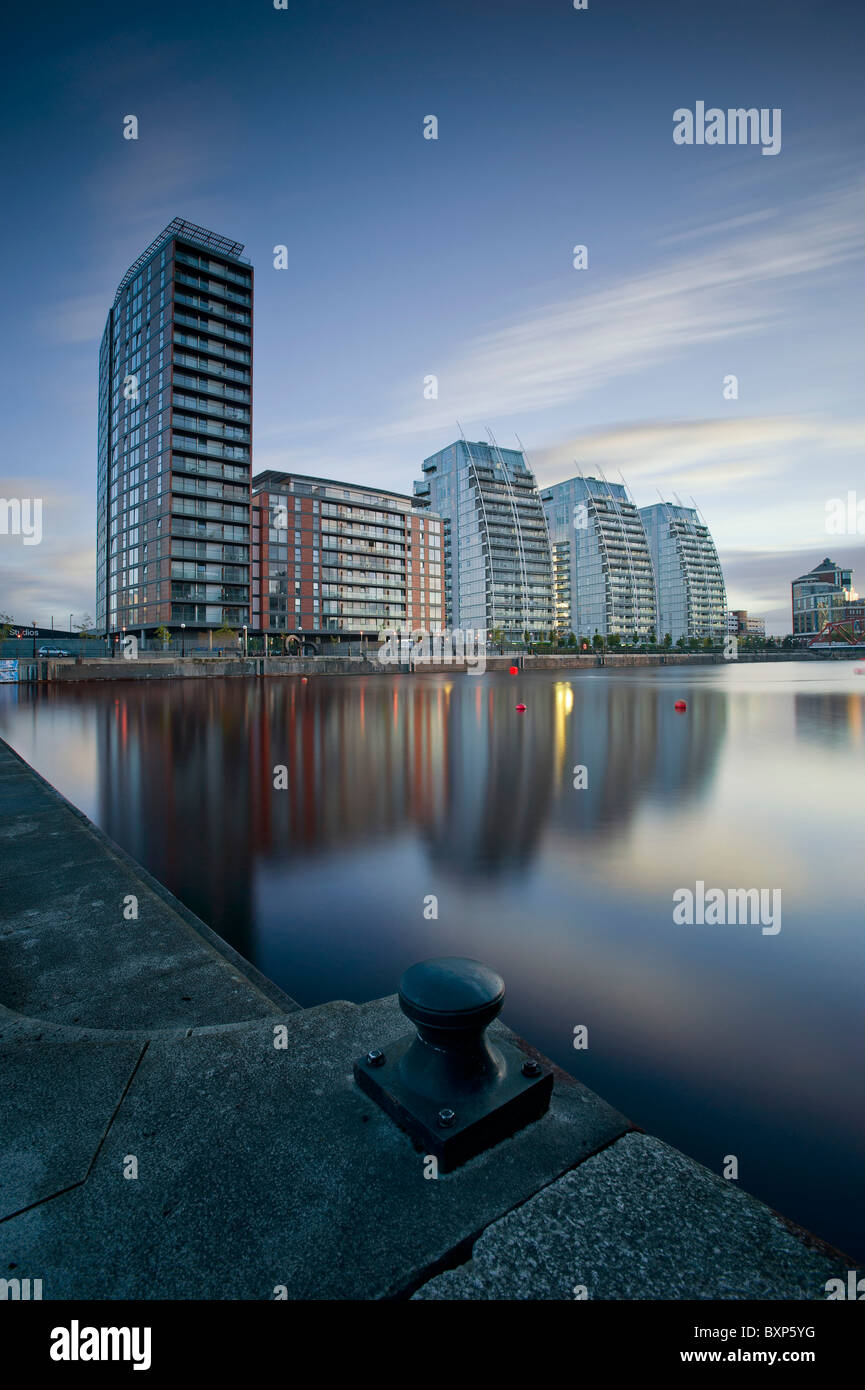 The Lowry Centre Salford Quays Manchester Stock Photo