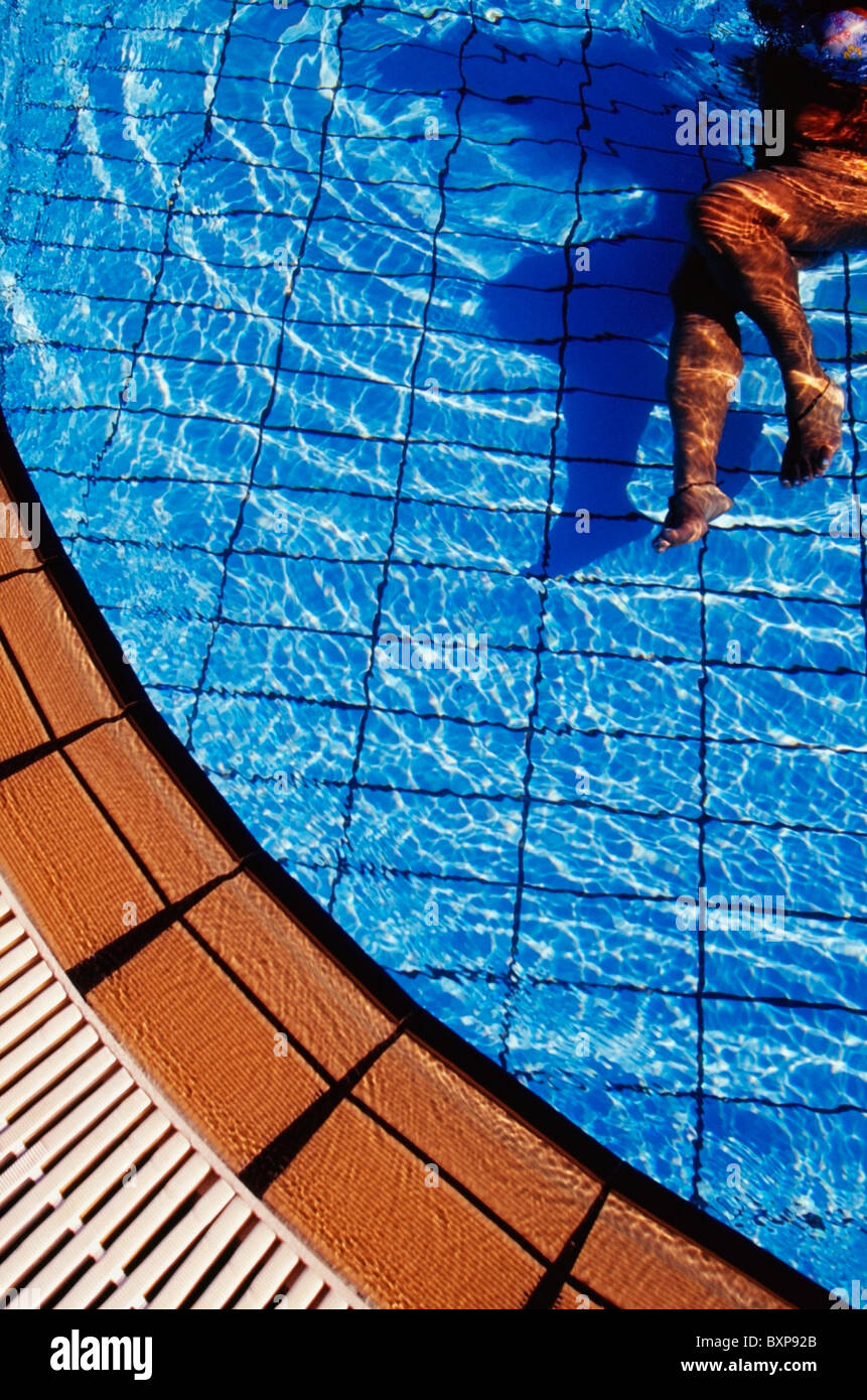 Women in swimming pool hi-res stock photography and images - Alamy