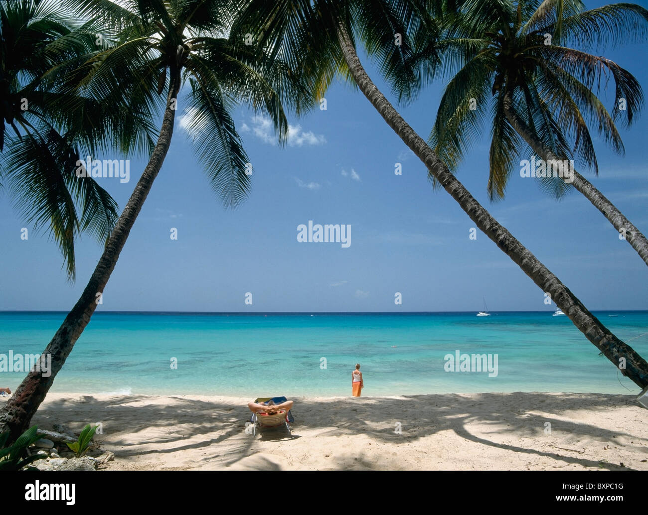 Standing on between hi-res stock photography and images - Alamy Standing on between hi-res stock photography and images - Alamy