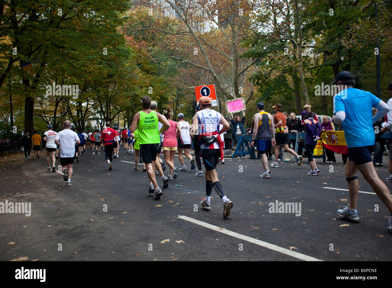 Runners competing in central park hires stock photography and images