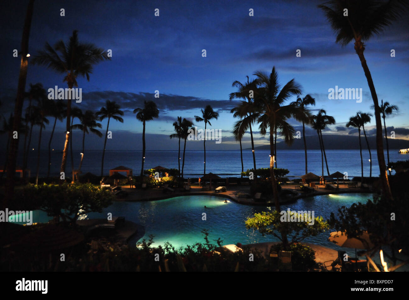 Resort swimming pools hi-res stock photography and images - Alamy