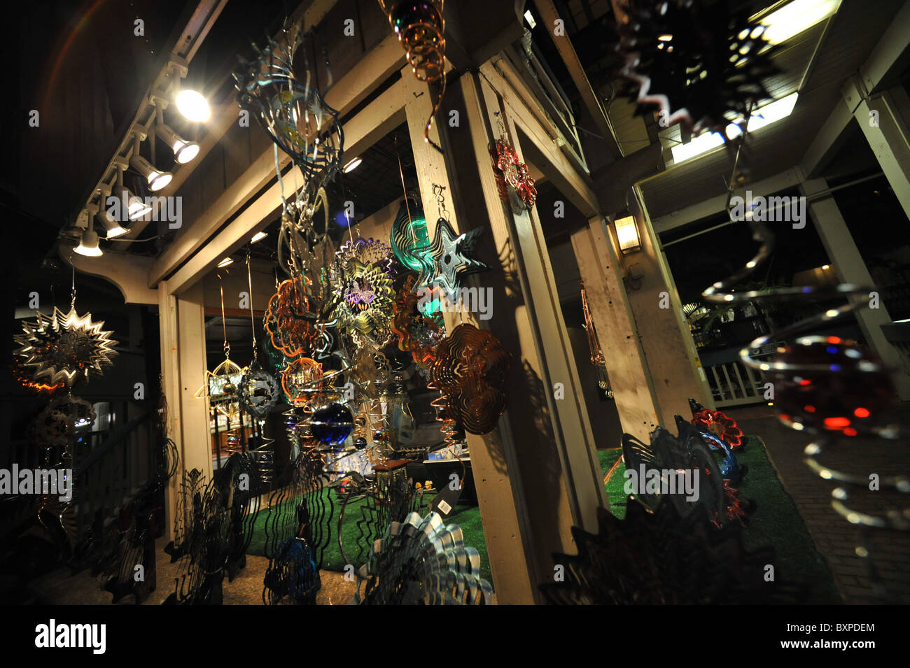 shopping in Maui Stock Photo - Alamy