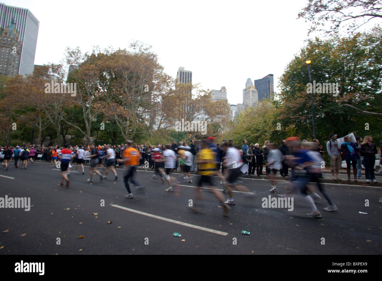 Runners competing in central park hires stock photography and images