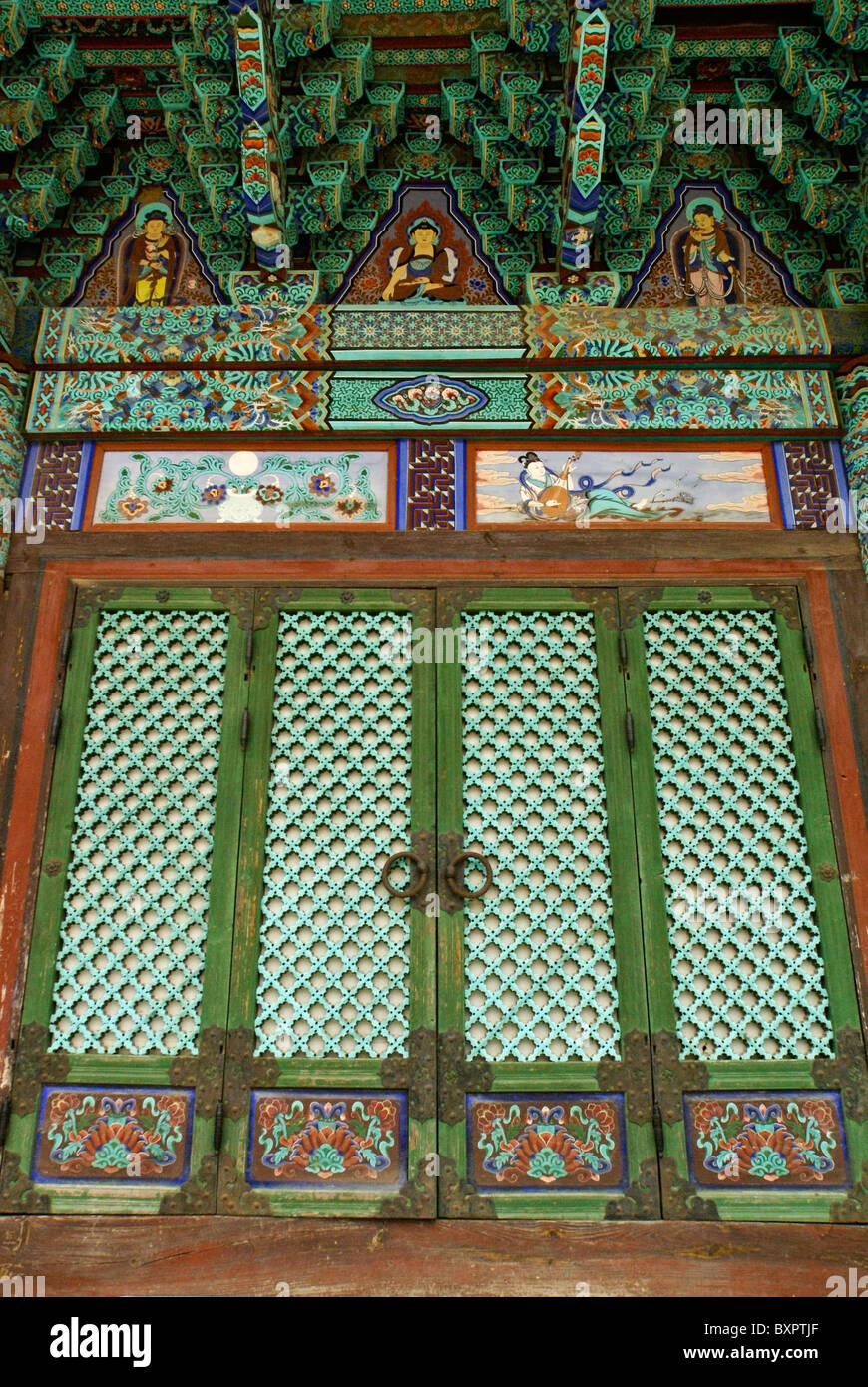 Colorful doors and eaves, Seonamsa Buddhist temple, South Korea Stock Photo