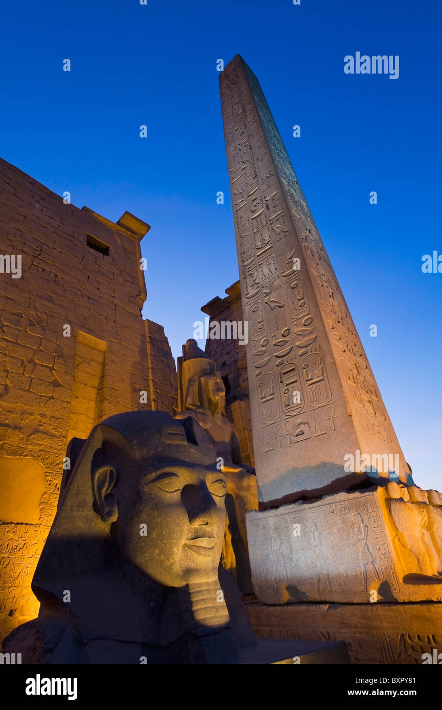 Large Pharaoh's Head Statue And Obelisk Stock Photo Alamy