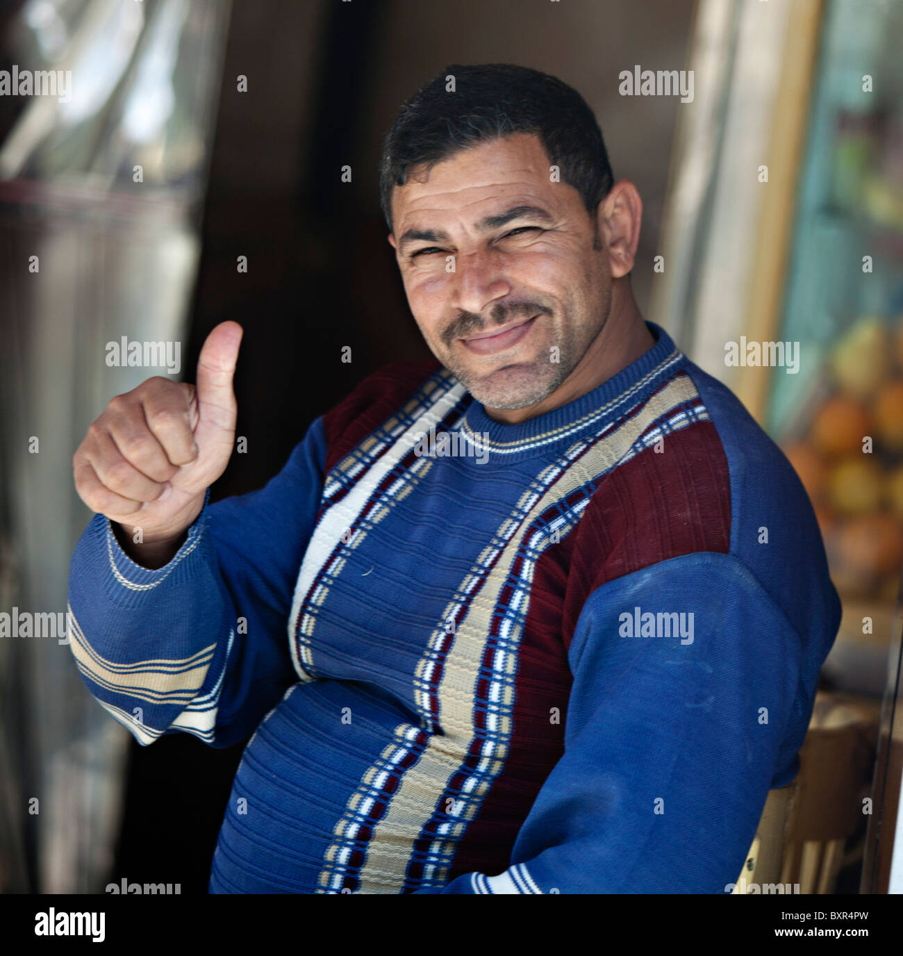 Egyptian man street hi-res stock photography and images - Alamy