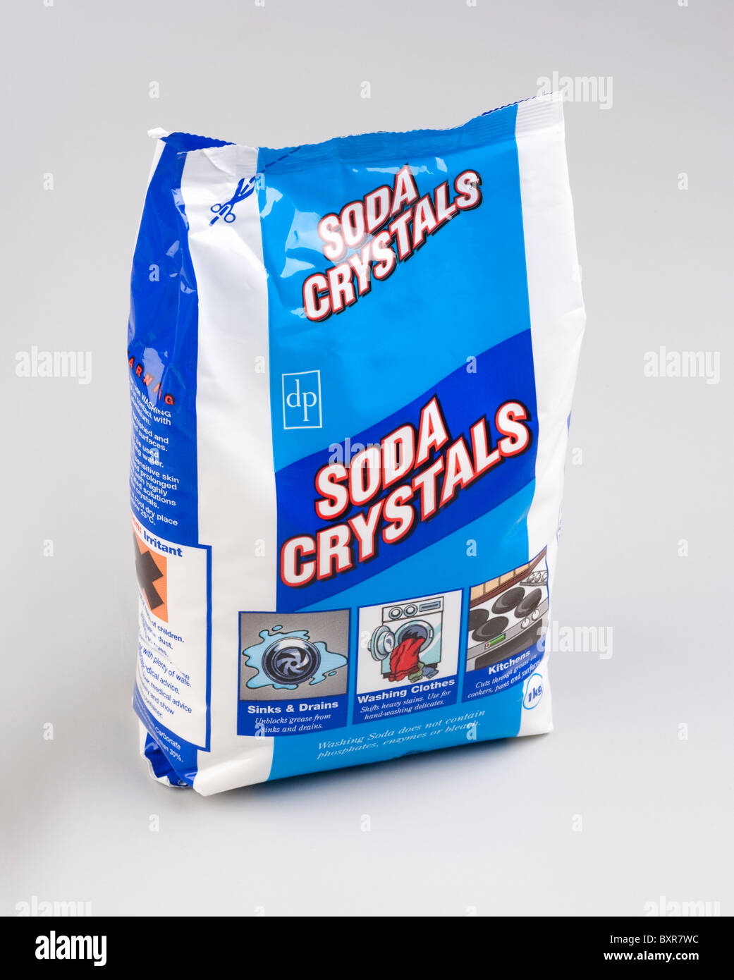 washing soda crystals of sodium carbonate Stock Photo Alamy
