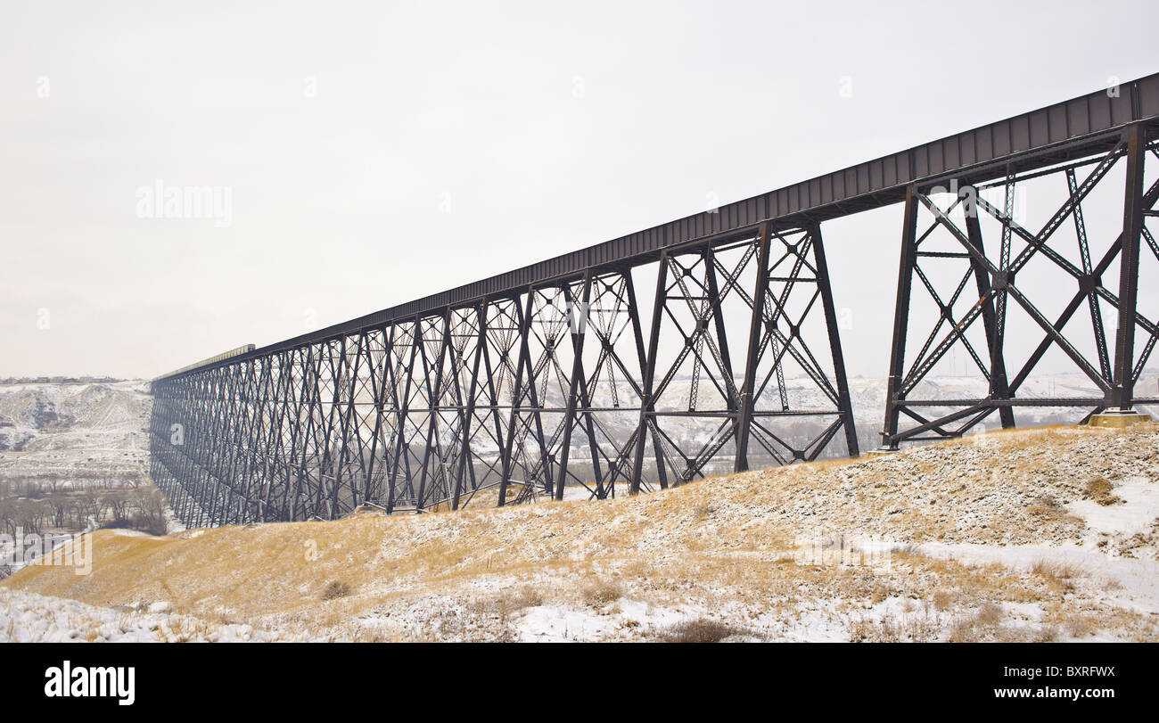 Lethbridge old man river bridge hires stock photography and images Alamy